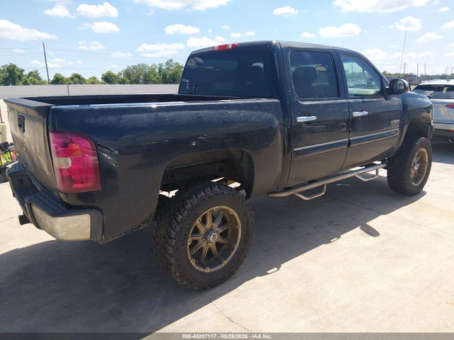 2011 Chevrolet SILVERADO 1500 LT — фото 4