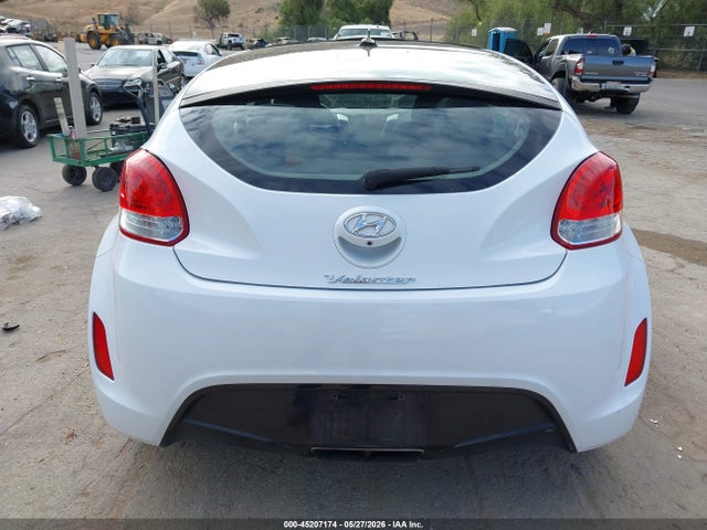 2017 Hyundai VELOSTER VALUE EDITION — миниатюра 16