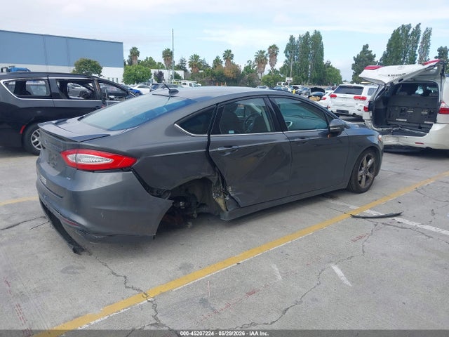 2016 FORD FUSION SE — фото 4