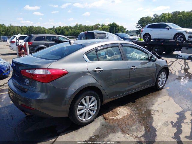صورة 4 لـ 2014 KIA FORTE EX