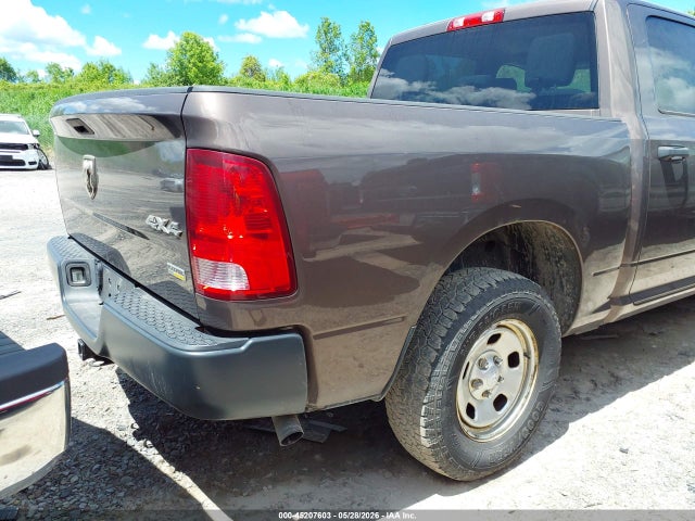 صورة 4 لـ 2019 RAM 1500 CLASSIC TRADESMAN 4X4 5'7 BOX