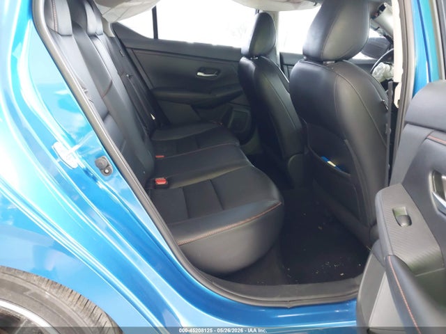 2024 Nissan SENTRA SR XTRONIC CVT 照片 8