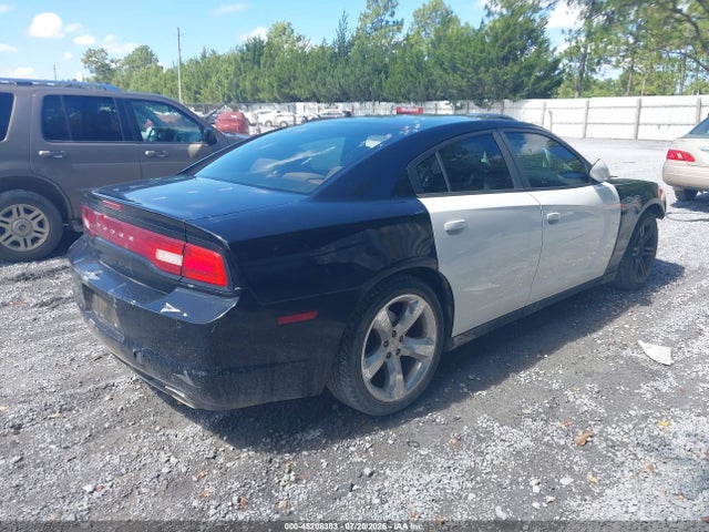 2013 Dodge CHARGER SE 照片 4
