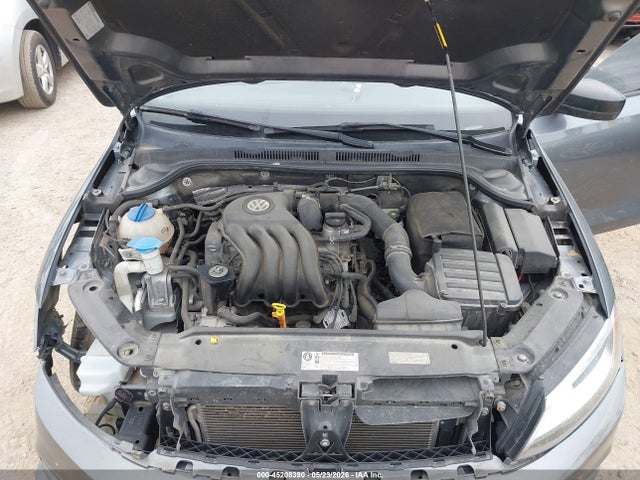 صورة 10 لـ 2015 Volkswagen JETTA 2.0L S