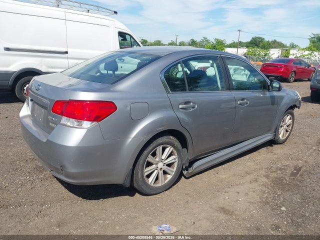 صورة 4 لـ 2010 Subaru LEGACY 2.5I PREMIUM