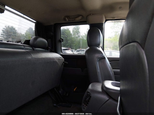 صورة 8 لـ 2005 Chevrolet SILVERADO 1500 LT