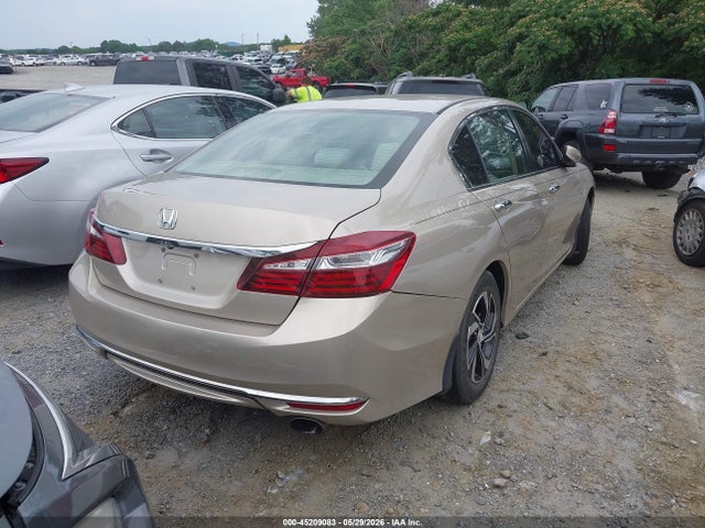2017 Honda ACCORD LX 缩略图 4