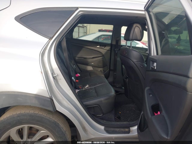 2018 HYUNDAI TUCSON SEL PLUS 8