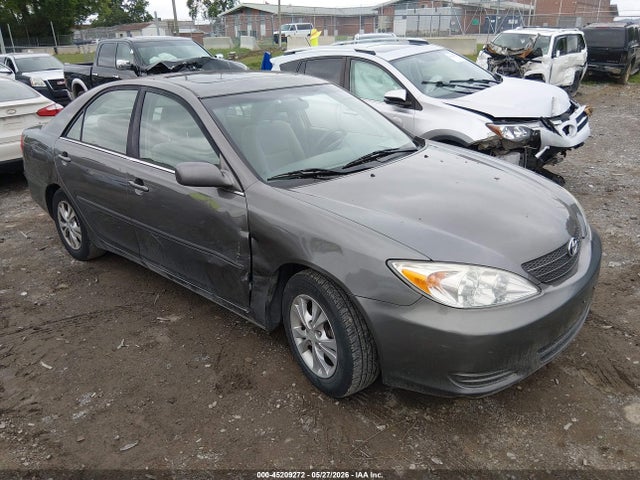2004 TOYOTA CAMRY LE V6