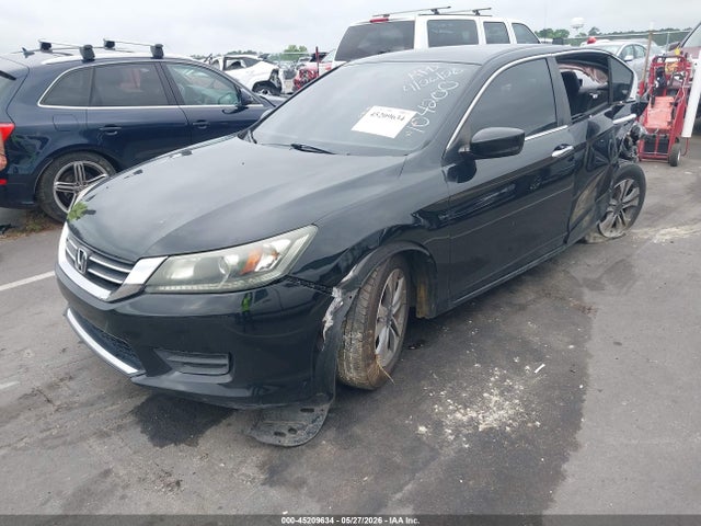 2015 Honda ACCORD LX — фото 2