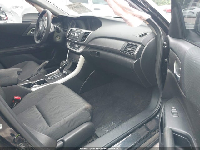 2015 Honda ACCORD LX — фото 5