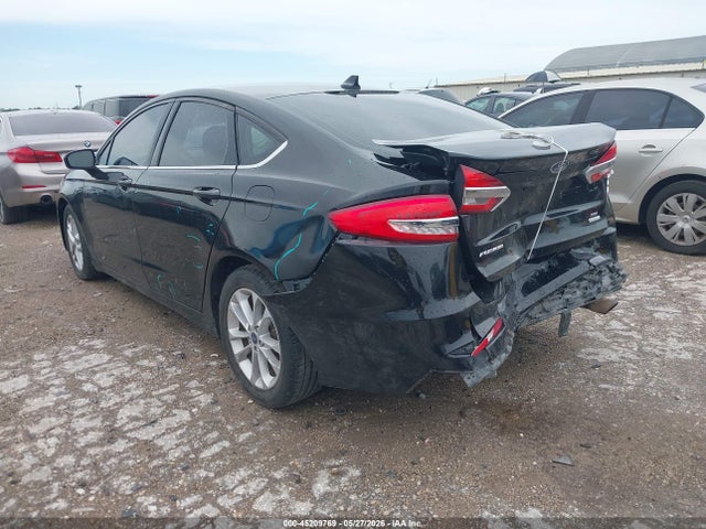 صورة 3 لـ 2020 FORD FUSION SE