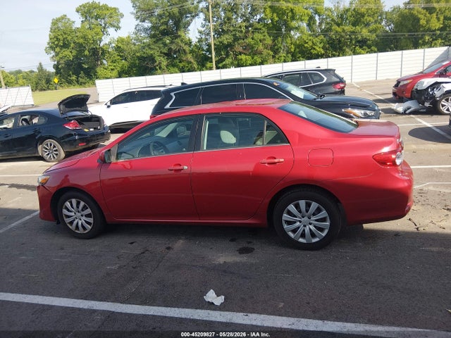 صورة مصغرة 14 لـ 2013 Toyota COROLLA LE