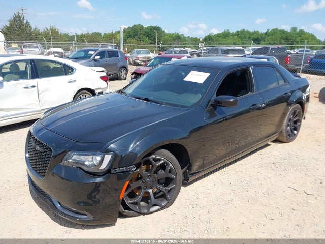 2016 Chrysler 300 300S 照片 2