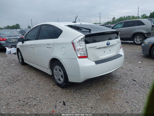 2010 Toyota PRIUS III 照片 3