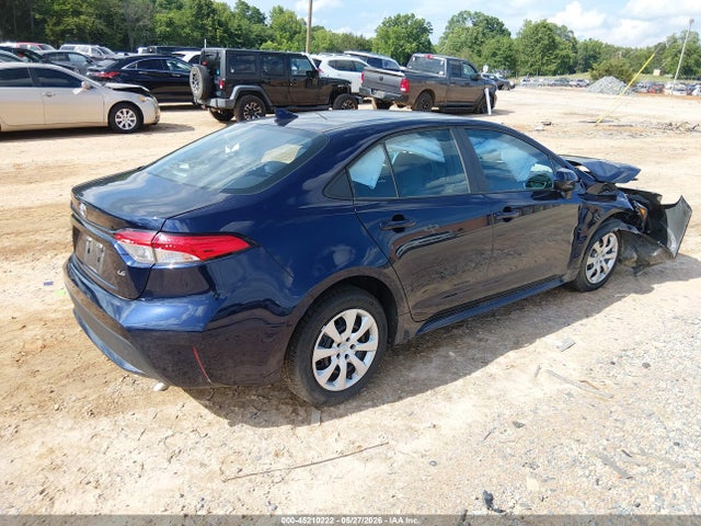 2021 Toyota COROLLA LE photo 4