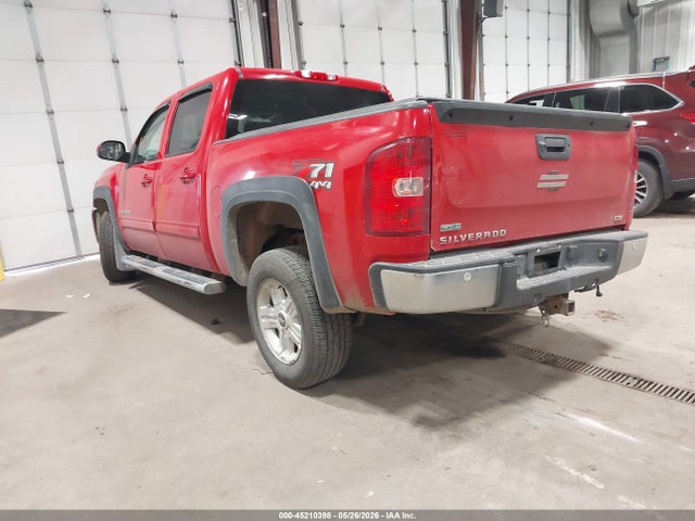 2011 Chevrolet SILVERADO 1500 LTZ 照片 3