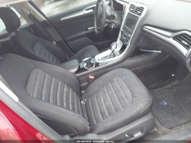 FORD FUSION SE - 5