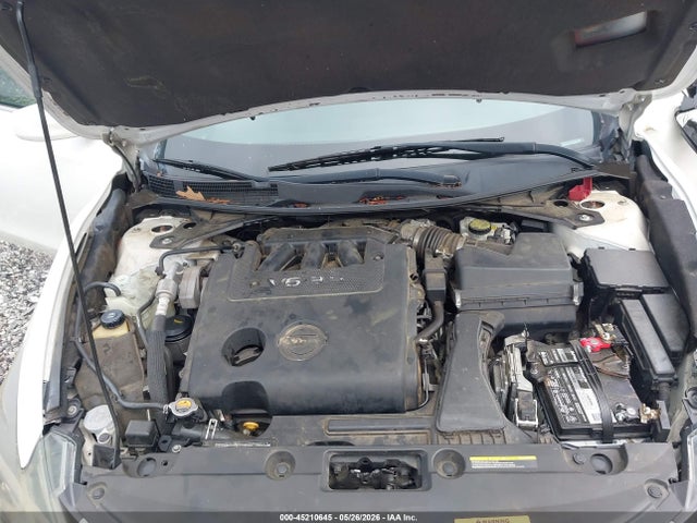 صورة 10 لـ 2016 Nissan ALTIMA 3.5 SR