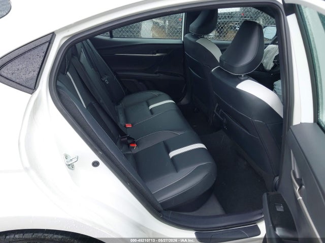 صورة 8 لـ 2025 Toyota CAMRY SE