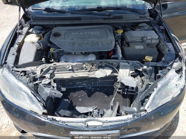 2015 Chrysler 200 LIMITED 照片 10
