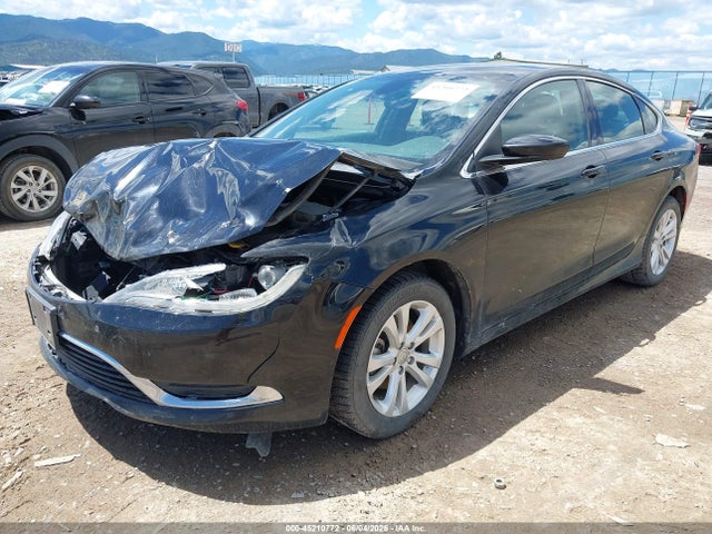 2015 Chrysler 200 LIMITED 照片 2