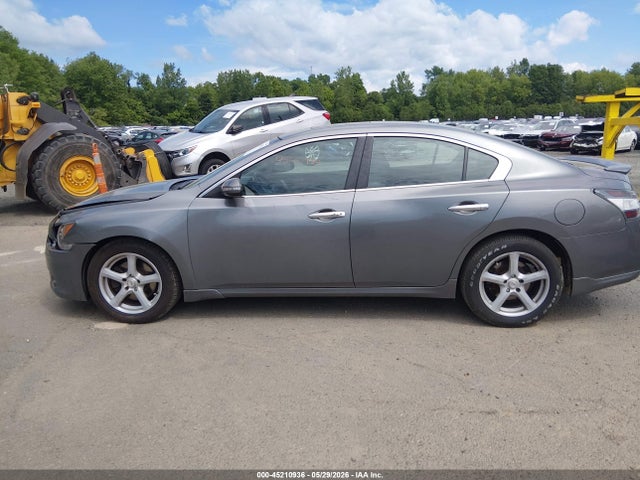 صورة مصغرة 15 لـ 2014 Nissan MAXIMA 3.5 SV