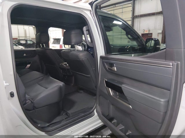 صورة 8 لـ 2025 Toyota TUNDRA LIMITED