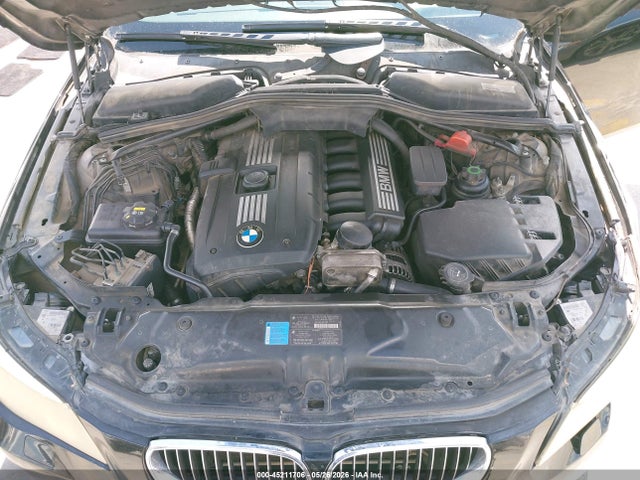صورة 10 لـ 2010 BMW 528I