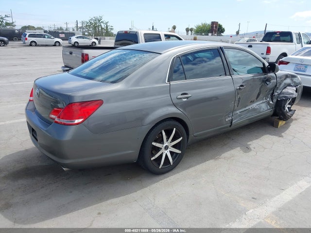 2006 Toyota AVALON XL 照片 4
