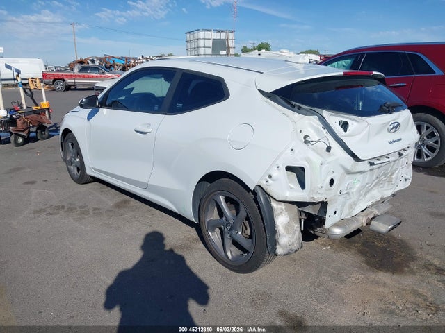 صورة 3 لـ 2019 Hyundai VELOSTER 2.0