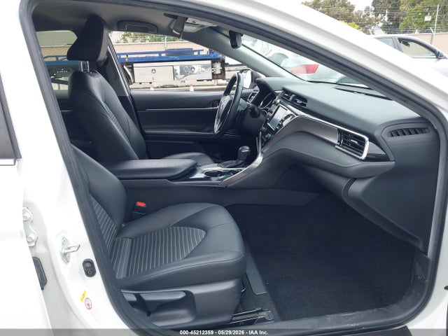 2018 Toyota CAMRY SE — фото 5