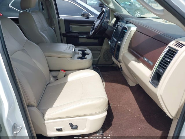 صورة 5 لـ 2014 RAM 1500 LARAMIE