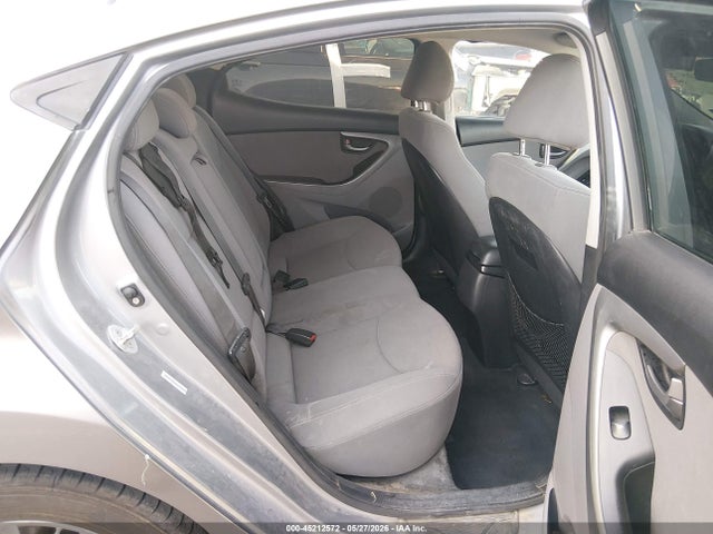 2014 Hyundai ELANTRA SE 照片 8