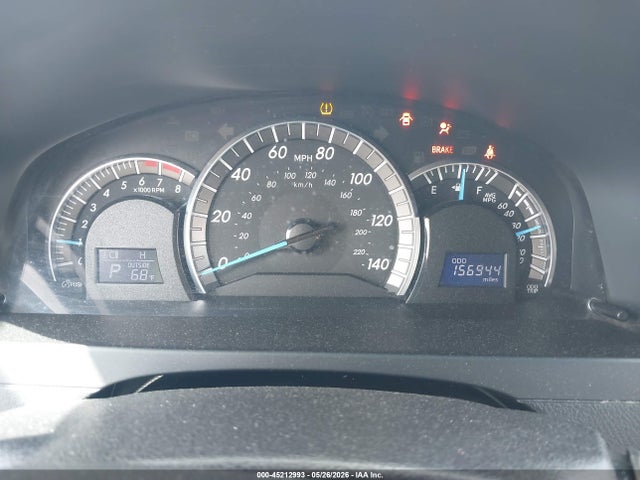 2014 Toyota CAMRY SE photo 7