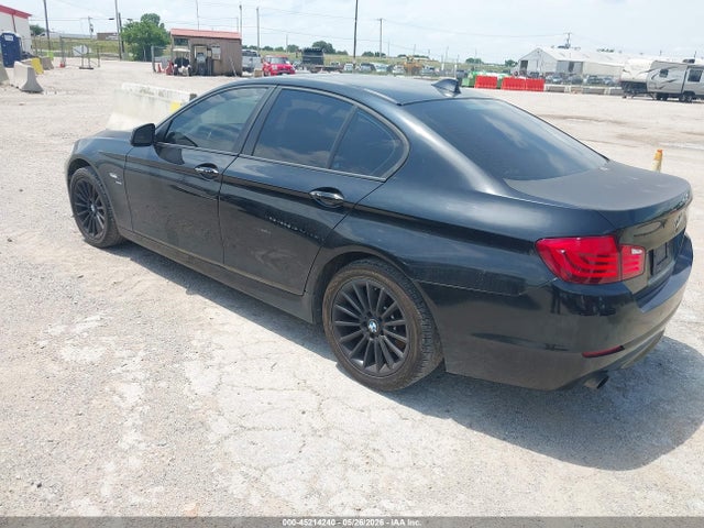صورة 3 لـ 2011 BMW 535I XDRIVE