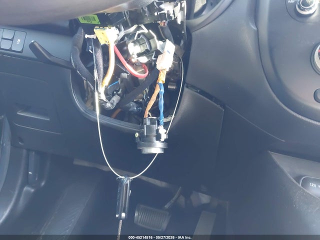 2014 KIA SOUL + photo 6