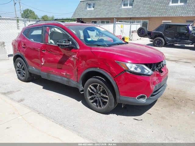 2017 NISSAN ROGUE SL