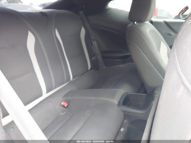 صورة 8 لـ 2018 Chevrolet CAMARO 1LT