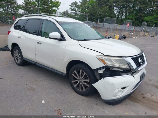 2013 NISSAN PATHFINDE SV
