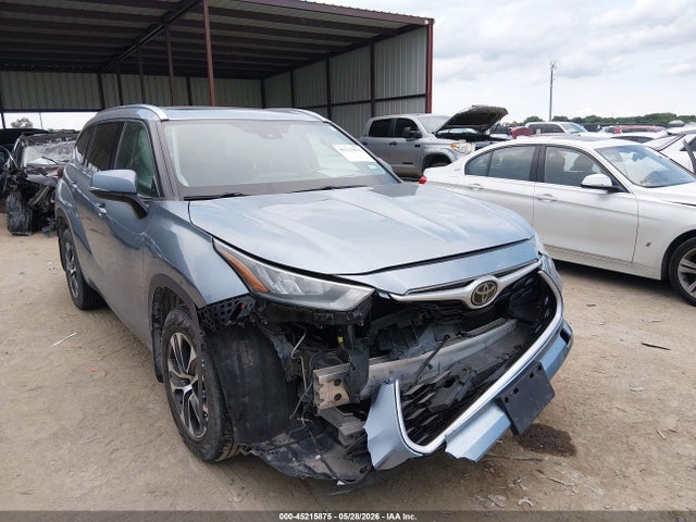 2020 TOYOTA HIGHLANDE XLE