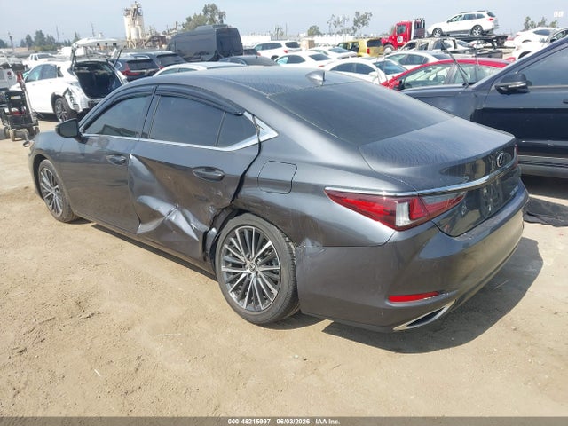 2022 Lexus ES 350 照片 3