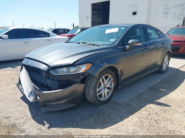 2015 FORD FUSION SE 照片 2