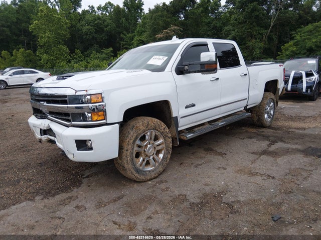 2018 Chevrolet SILVERADO 2500HD HIGH COUNTRY — фото 2