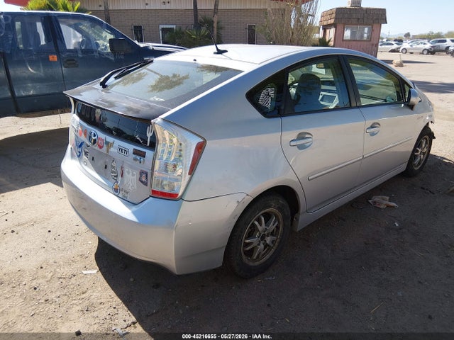 صورة 4 لـ 2010 Toyota PRIUS IV
