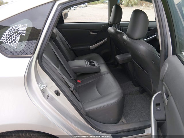 صورة 8 لـ 2010 Toyota PRIUS IV