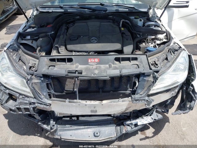 صورة 10 لـ 2013 Mercedes-BENZ C 300 LUXURY 4MATIC