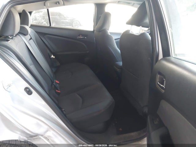 2016 Toyota PRIUS THREE — фото 8