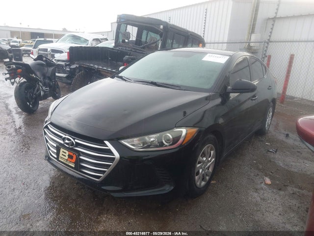 صورة 2 لـ 2017 Hyundai ELANTRA SE