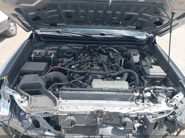 صورة 10 لـ 2024 Toyota TACOMA SR5